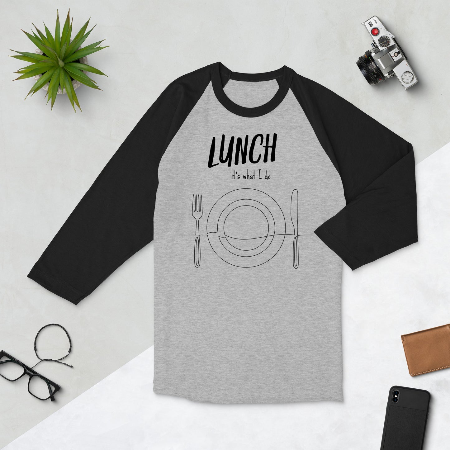 Lunch Plate 3/4 sleeve raglan shirt